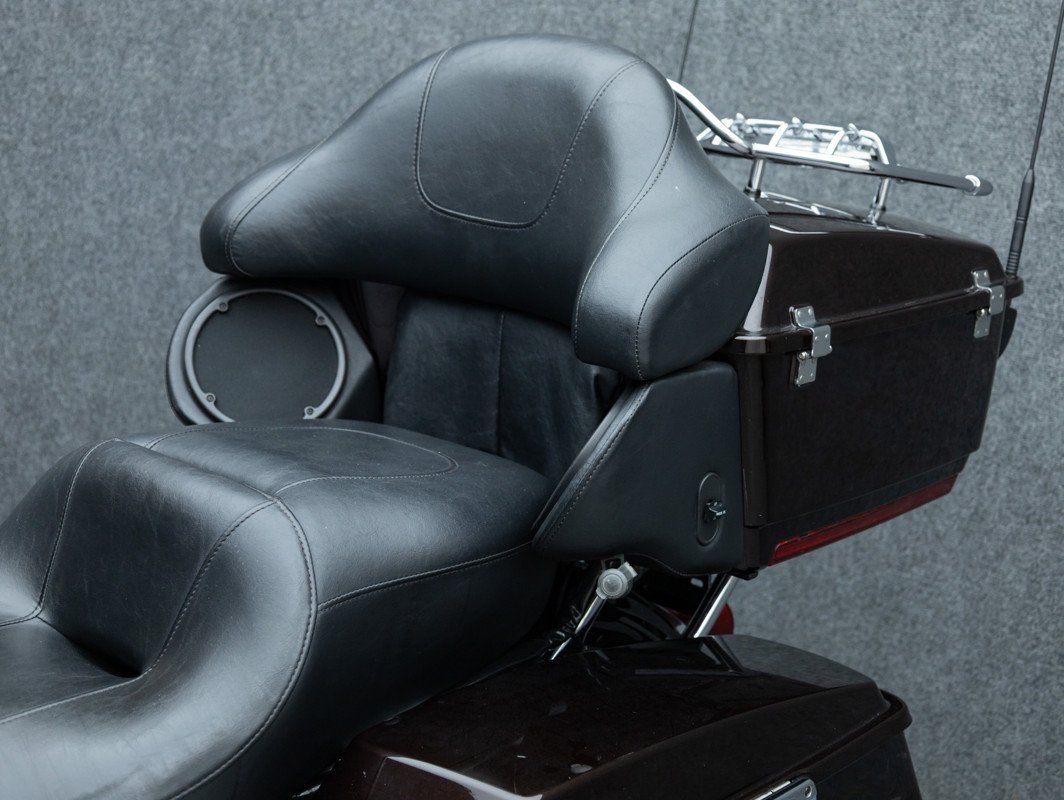 2011 Road Glide® Ultra - Image 4