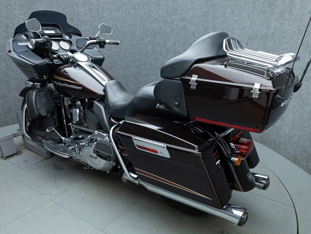 2011 Road Glide® Ultra - Image 12