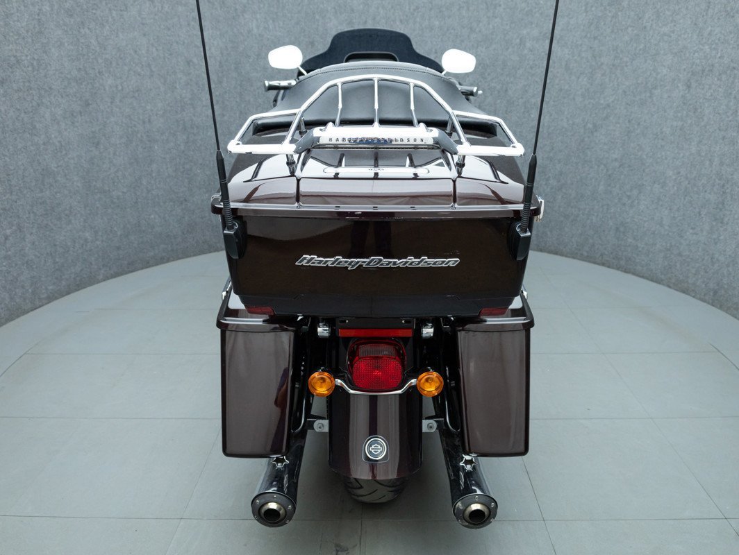 2011 Road Glide® Ultra - Image 15