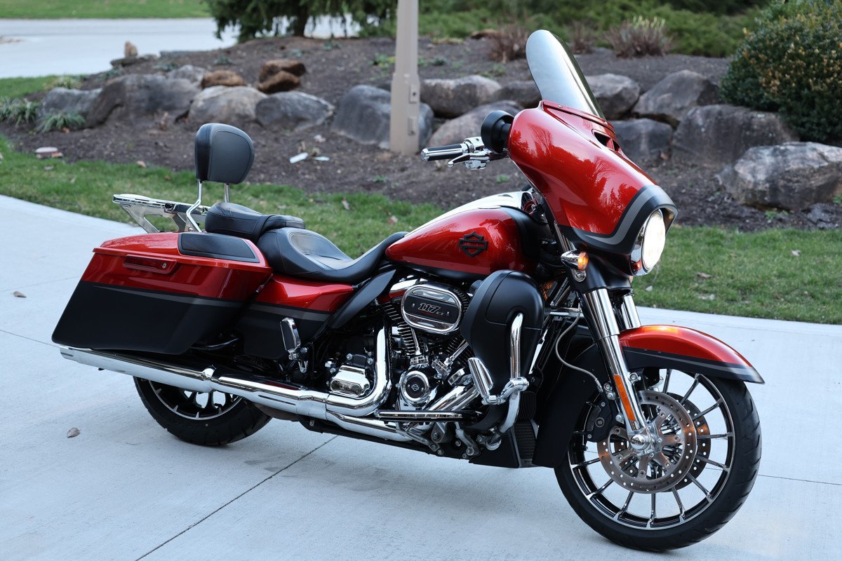 2018 CVO® Street Glide®