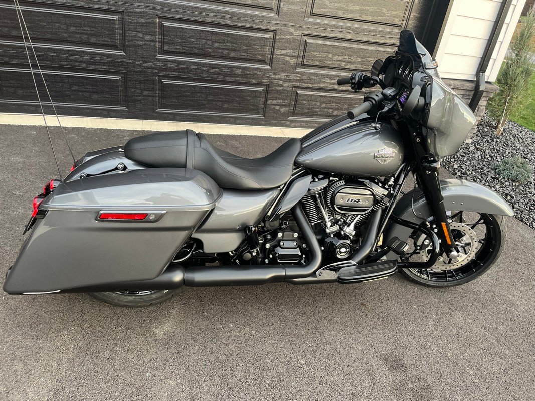 2021 Street Glide® Special - Image 3